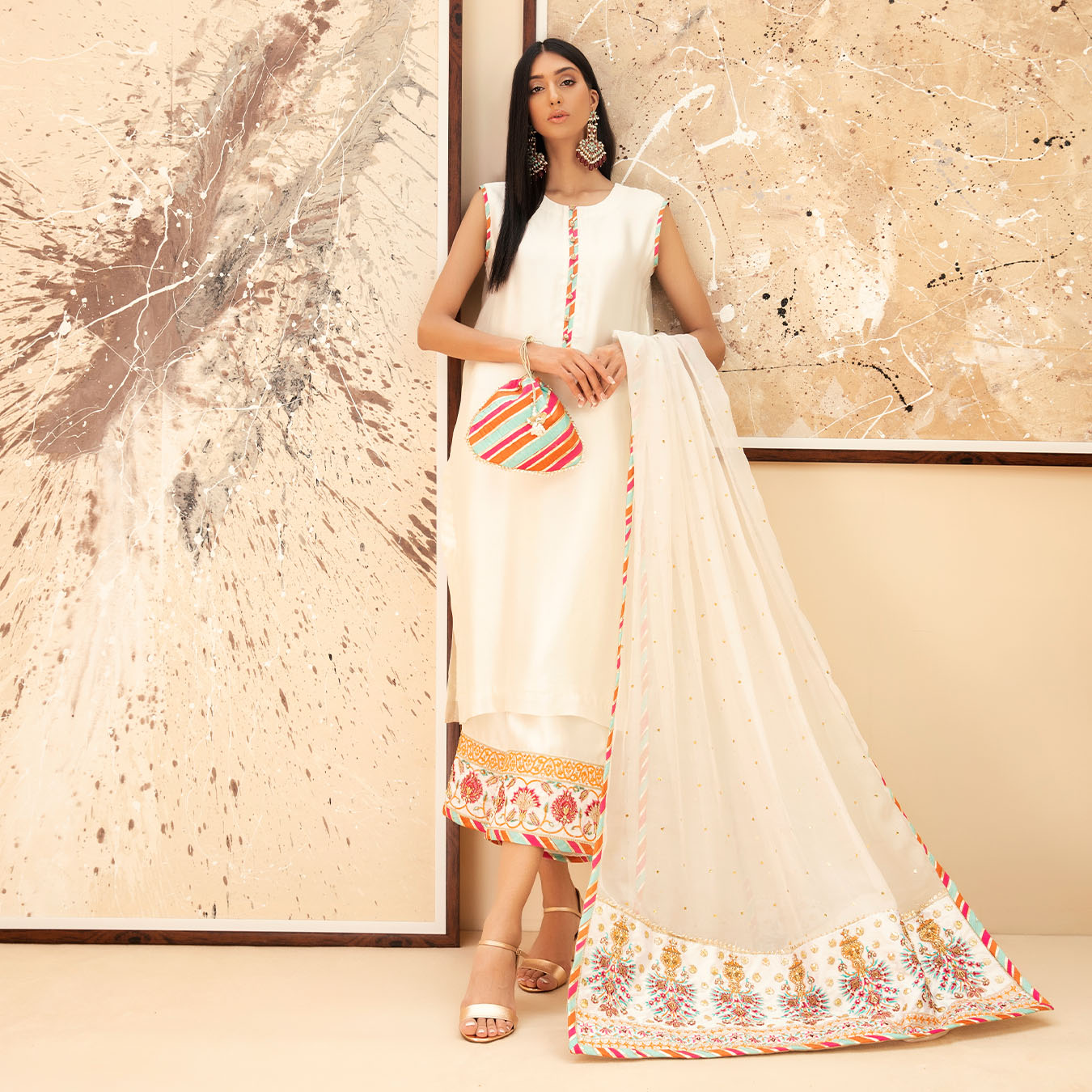 Pakistani Ivory Chattapatti Embroidered Tissue Silk Salwar Kameez (3-Piece) - Image 4