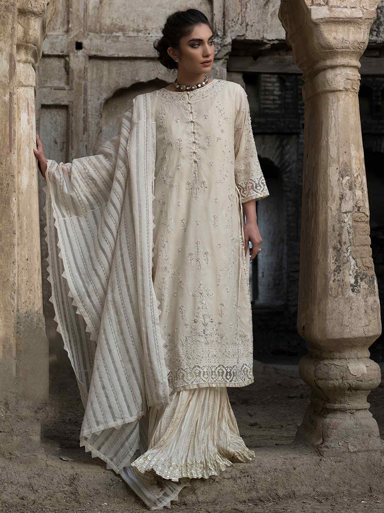 Pakistani Ivory Aari Embroidered Cotton & Silk Salwar Kameez (3-Piece) - Image 1