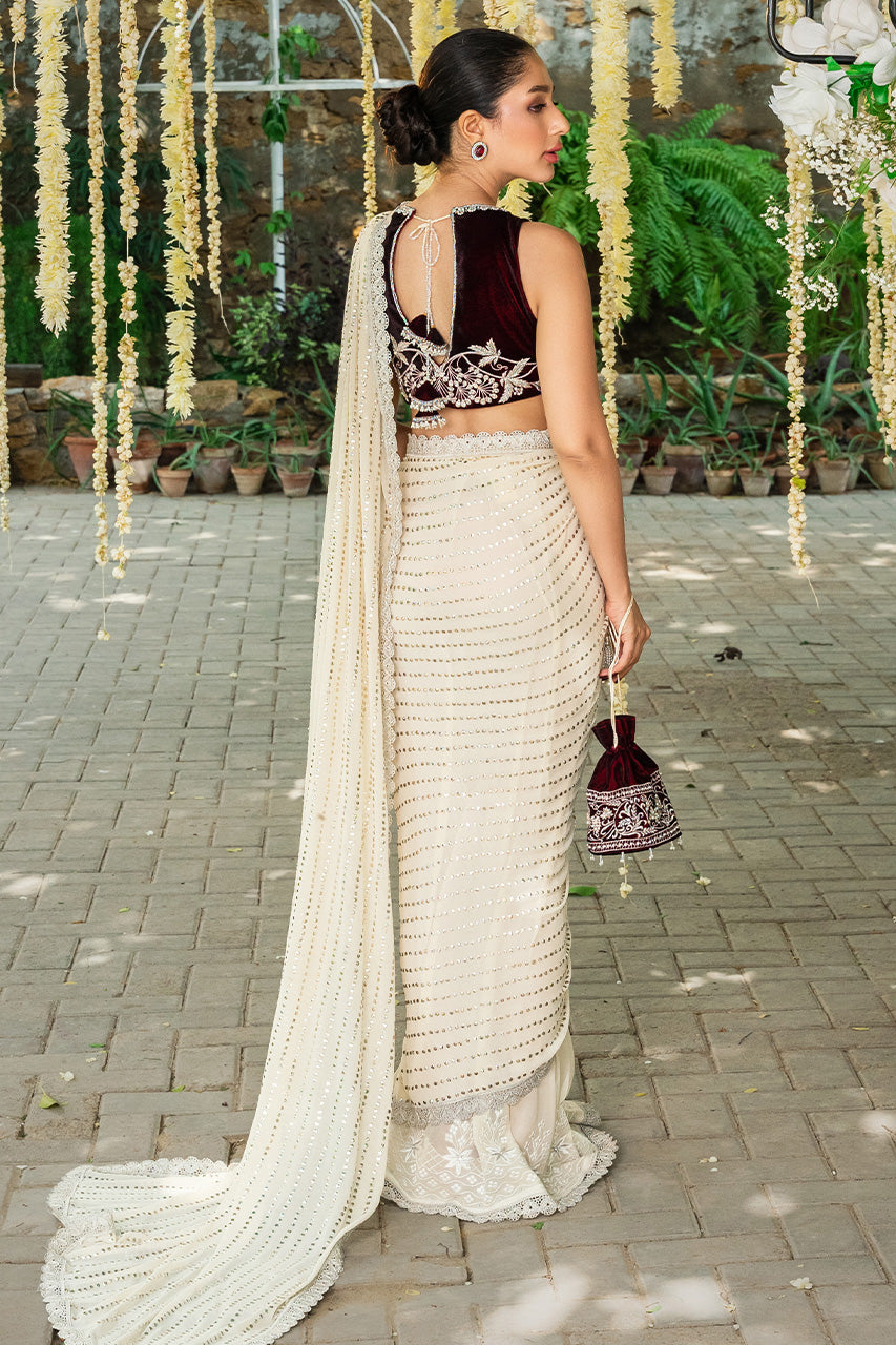 Pakistani Ivory Kaamdani Georgette Saree with Velvet Choli (2-Piece) - Image 4