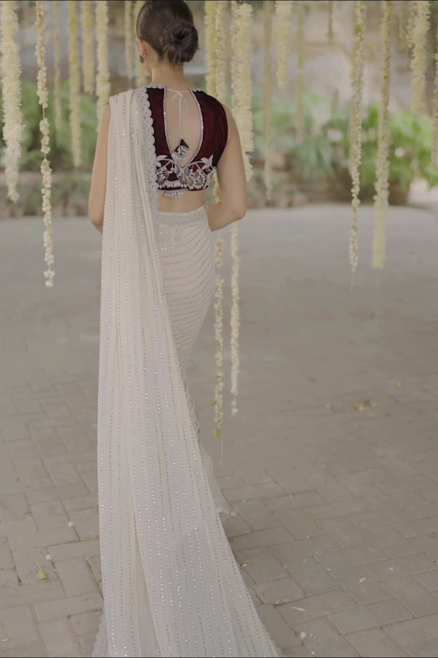 Pakistani Ivory Kaamdani Georgette Saree with Velvet Choli (2-Piece) - Image 5