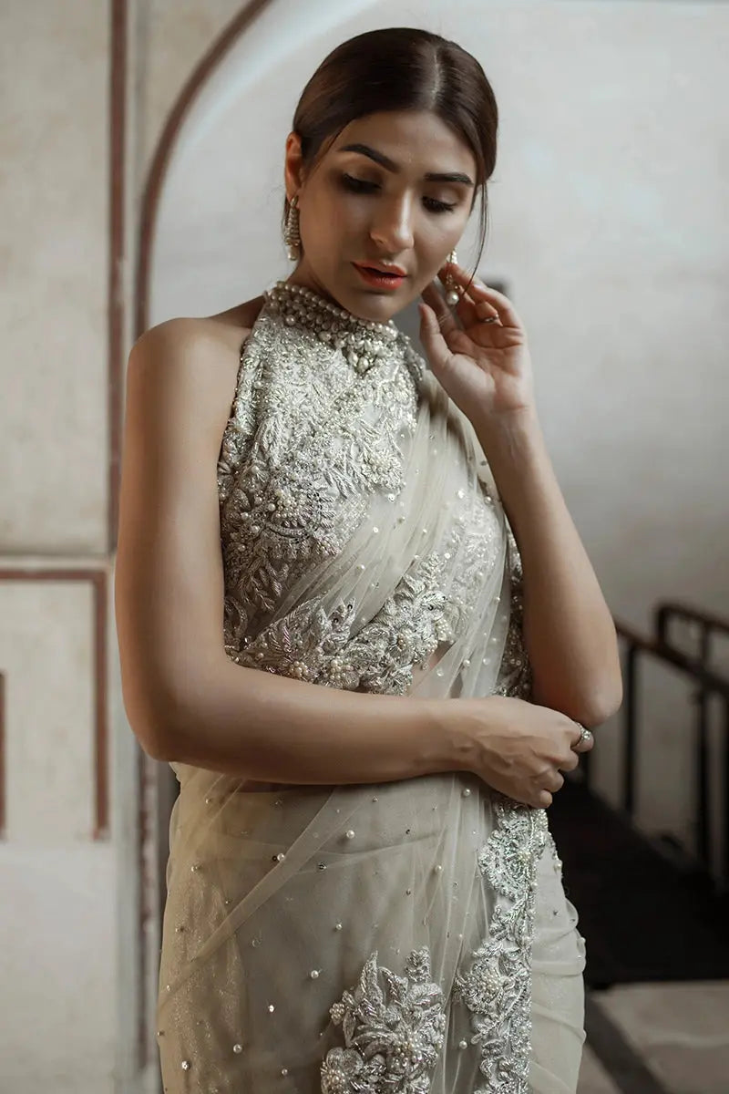 Ivory Embellished Net Saree with Beaded Blouse (2-Piece) - Image 6