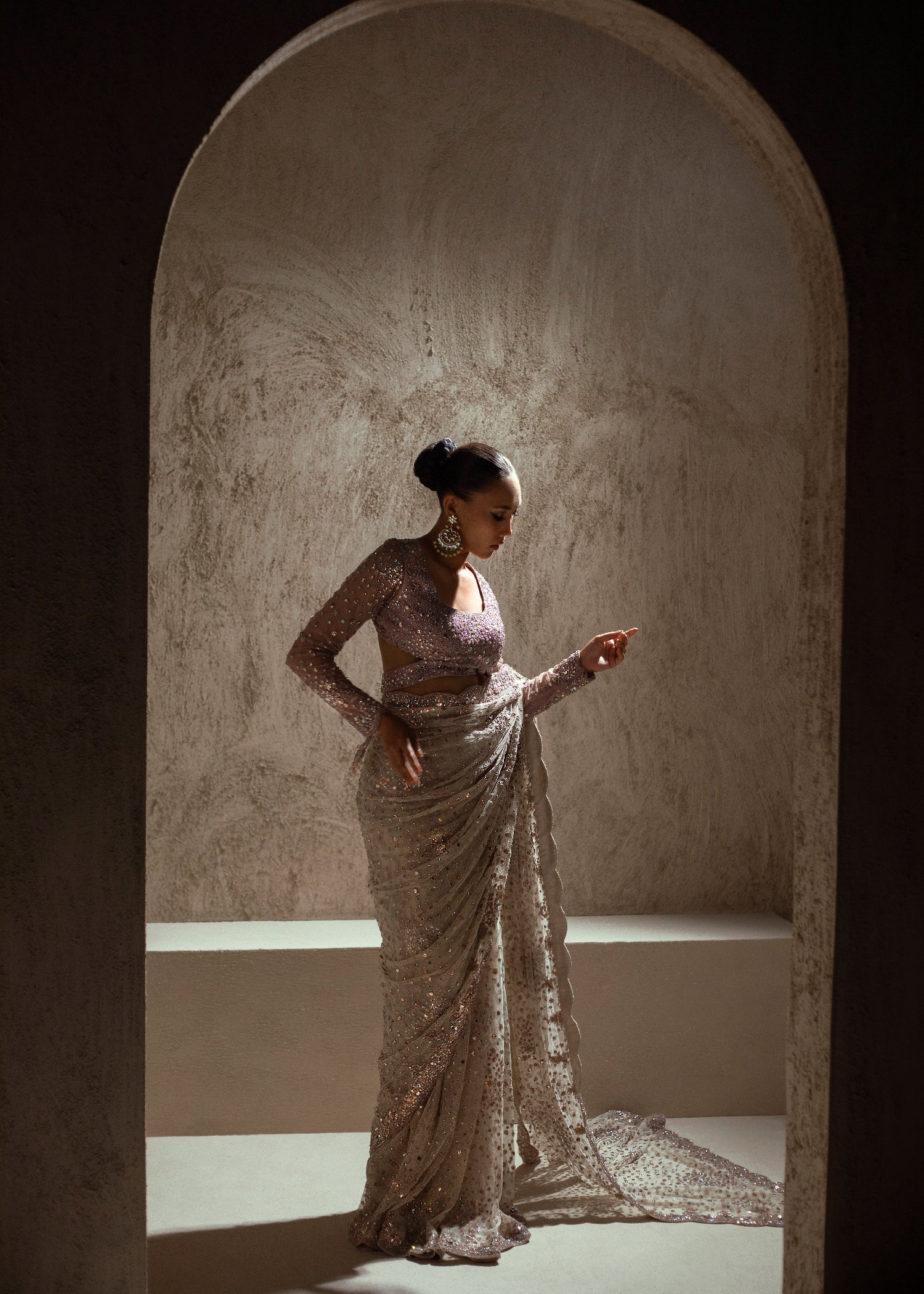 Ivory Lilac Embellished Net Saree (2-Piece) - Image 2