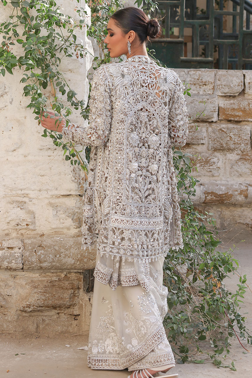 Ivory Hand-Embroidered Organza Silk Saree (2-Piece) - Image 6