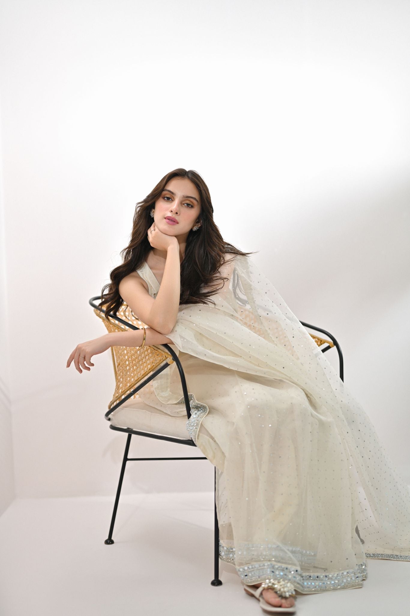 Ivory Silver Handwork Pure Organza Saree (2-Piece) - Image 6