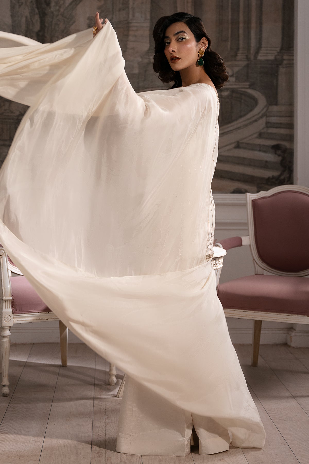 Pakistani Ivory Embroidered Roman Silk Saree Set (3-Piece) - Image 5