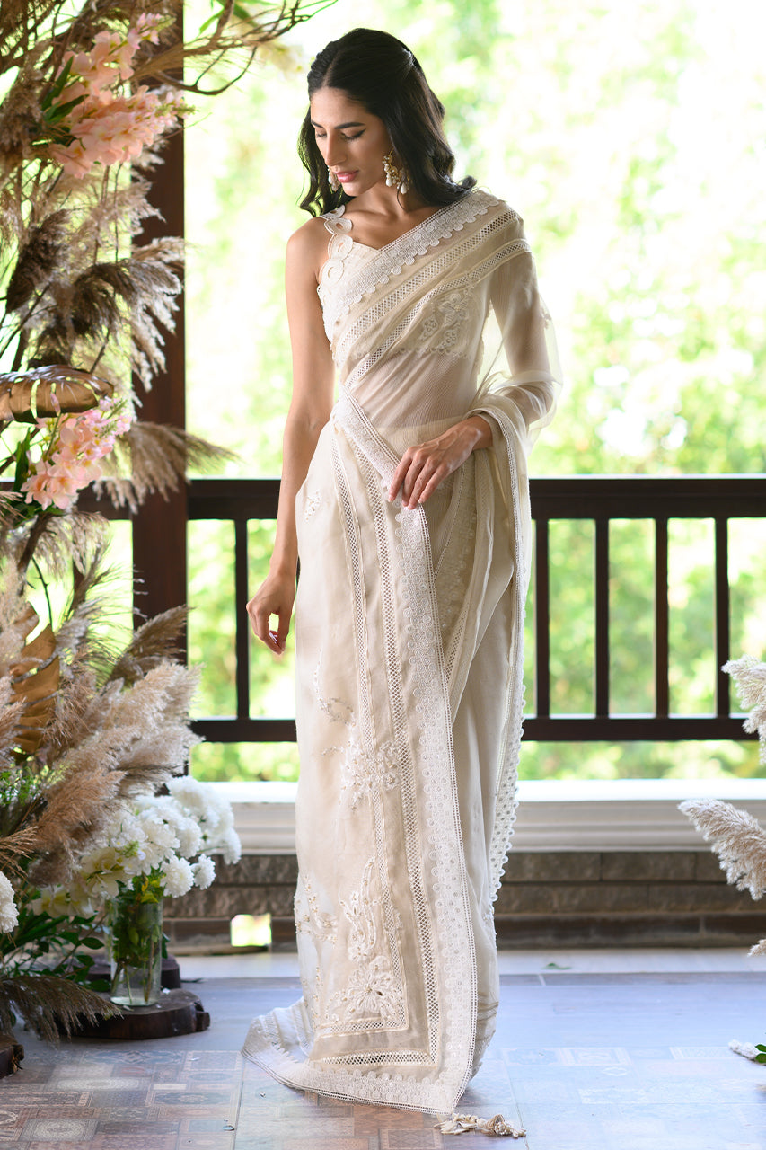 Indian Ivory Embroidered Silk Karandi Saree (3-Piece) - Image 5