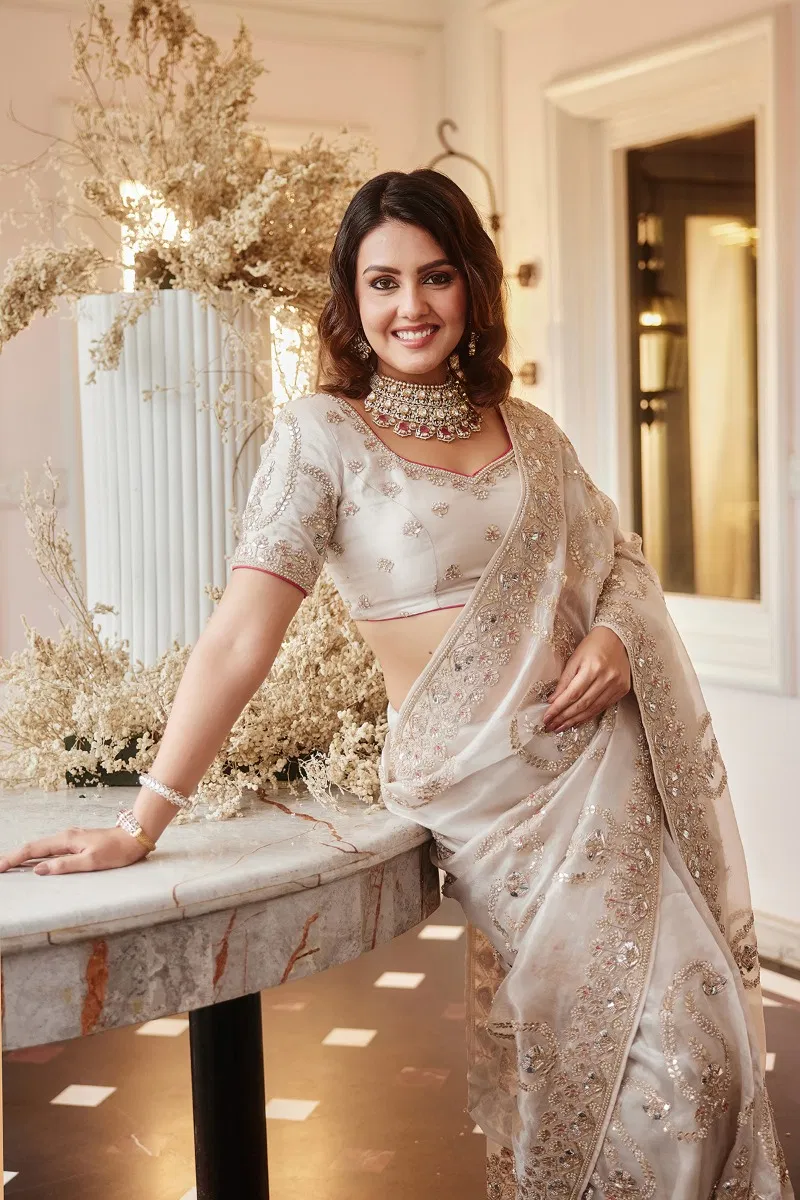 Indian Off White Embroidered Tissue Organza Saree (2-Piece) - Image 6