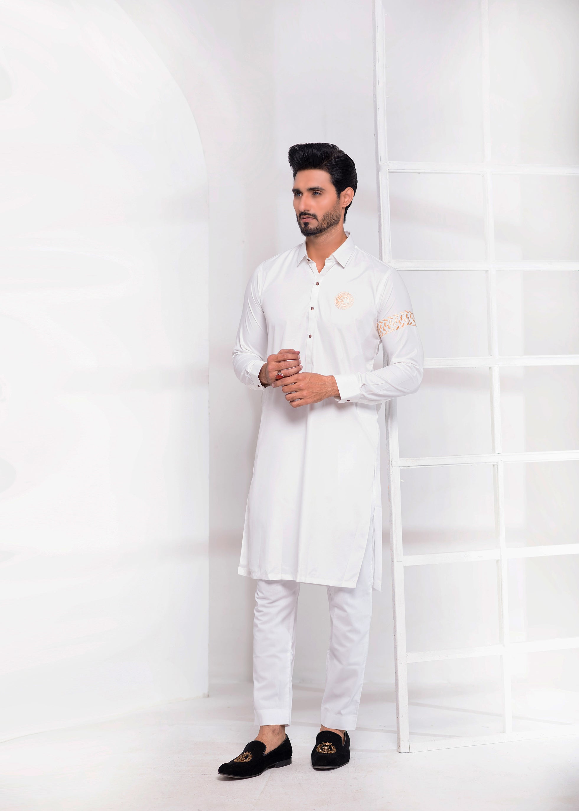 Off-White Embroidered Cotton Kurta Shalwar (2-Piece) - Image 1