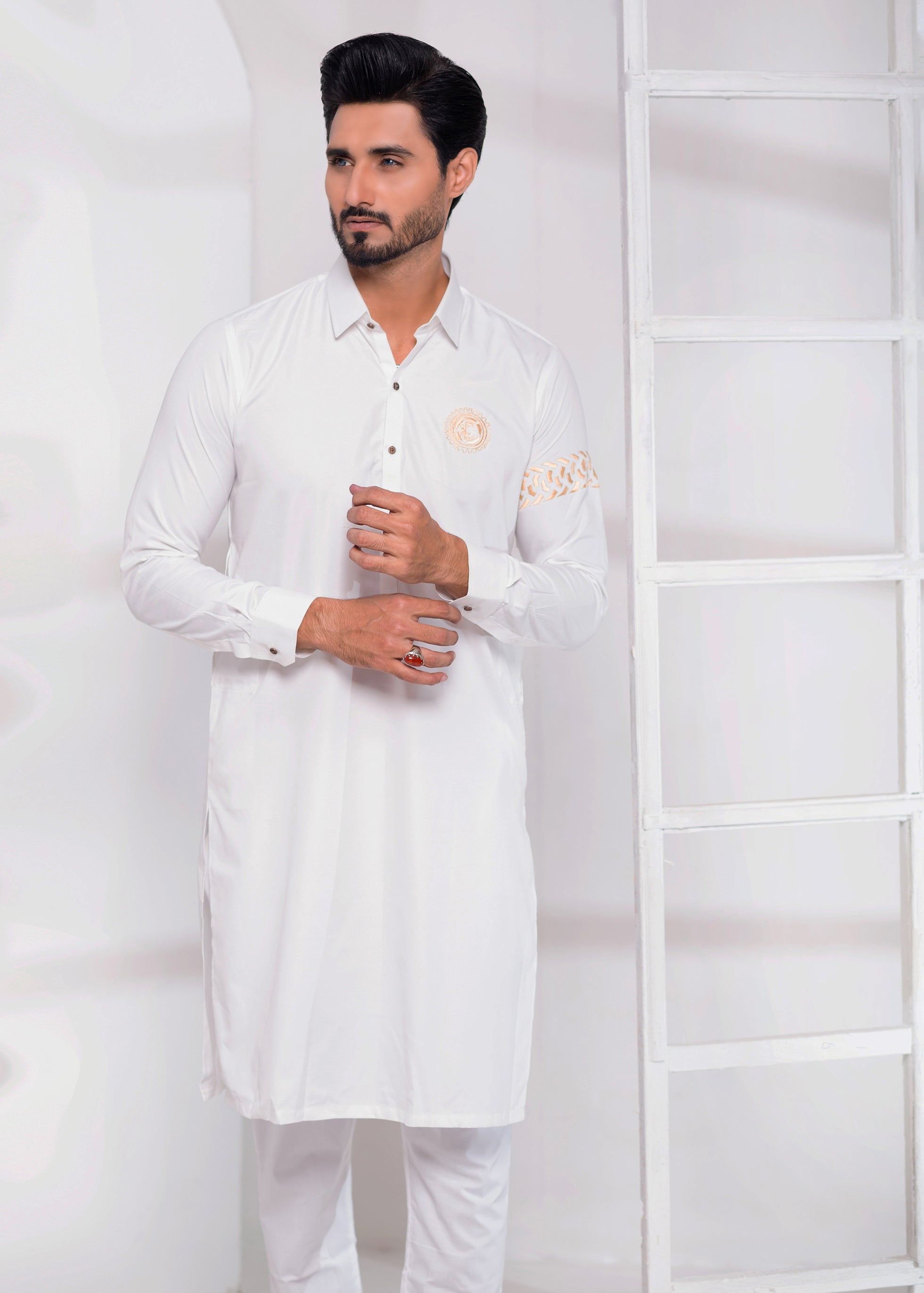 Off-White Embroidered Cotton Kurta Shalwar (2-Piece) - Image 2