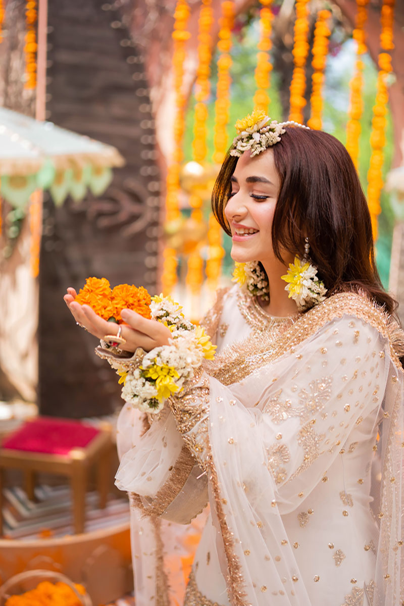 Pakistani Off-White Embroidered Khadi Net Farshi Sharara (3-Piece) - Image 4