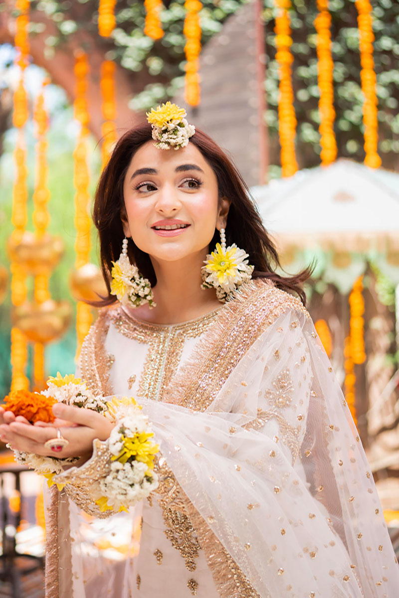 Pakistani Off-White Embroidered Khadi Net Farshi Sharara (3-Piece) - Image 7