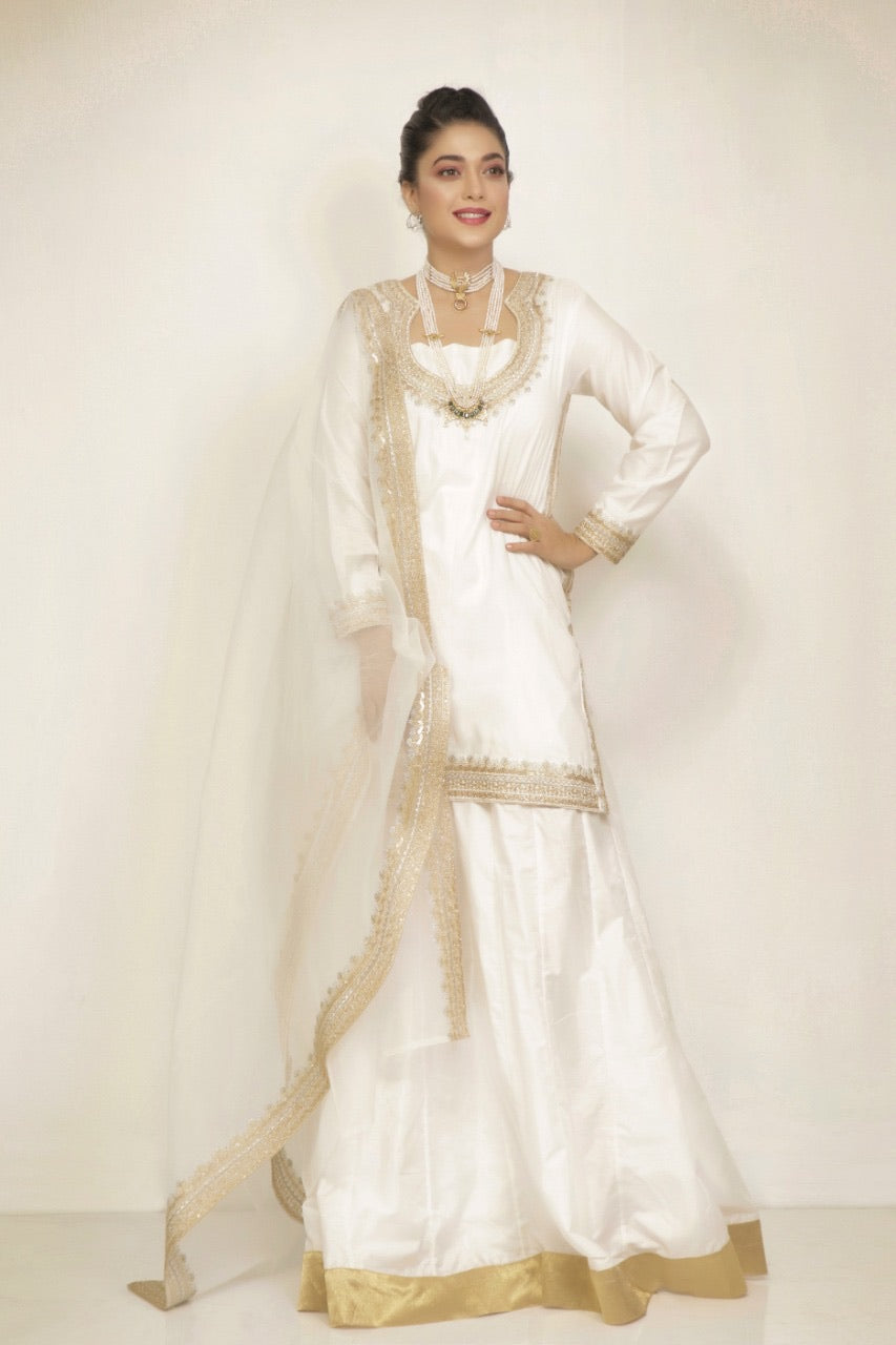 Pakistani Ivory Gold Embroidered Silk Sharara Set (3-Piece) - Image 2