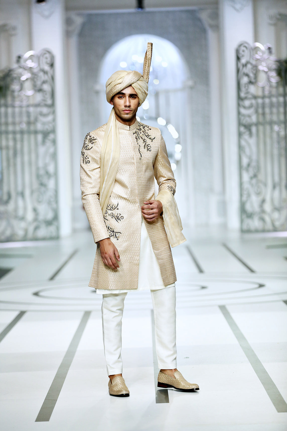 Ivory Banarsi Sherwani with Black Thread Embroidery (3-Piece) - Image 3