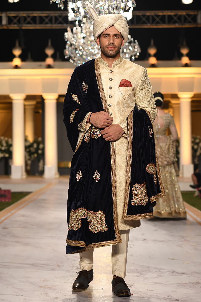 Off-White Hand Embroidered Jamawar Sherwani (3-Piece) - Image 1