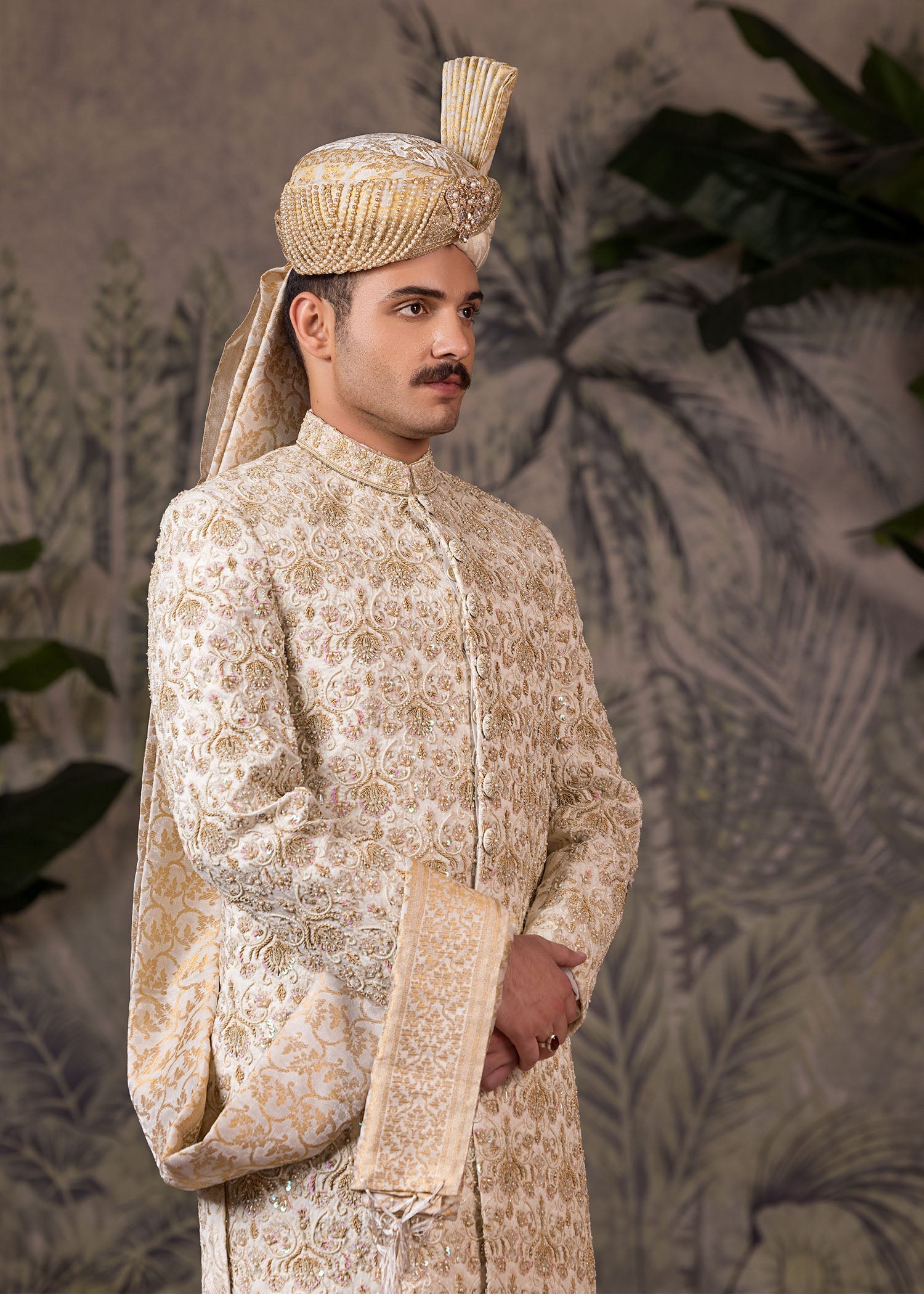 Off-White Hand-Embroidered Jamawar Sherwani (5-Piece) - Image 3