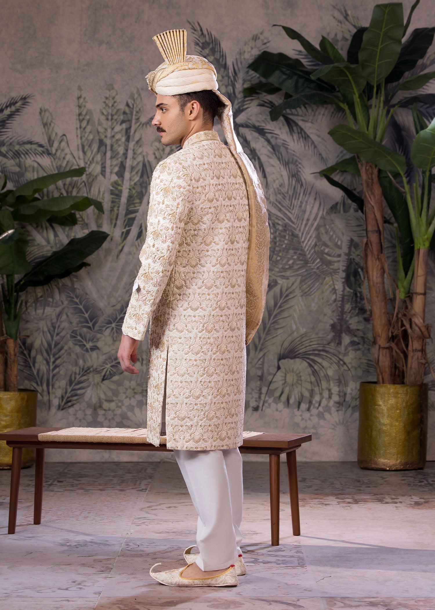 Off-White Hand-Embroidered Jamawar Sherwani (5-Piece) - Image 4