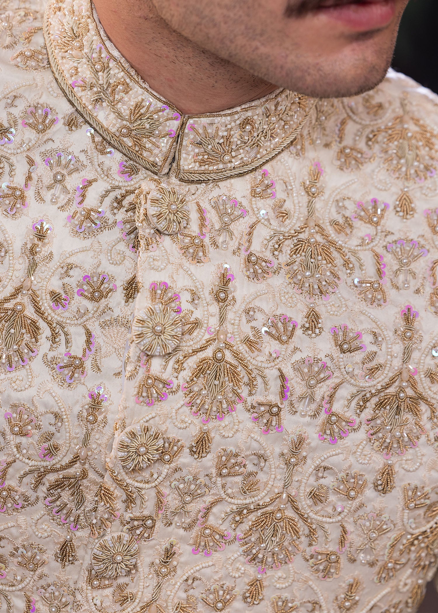 Off-White Hand-Embroidered Jamawar Sherwani (5-Piece) - Image 6