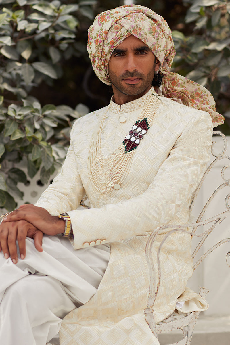 Off-White Cut-Dana Self Jamawar Sherwani (2-Piece) - Image 3