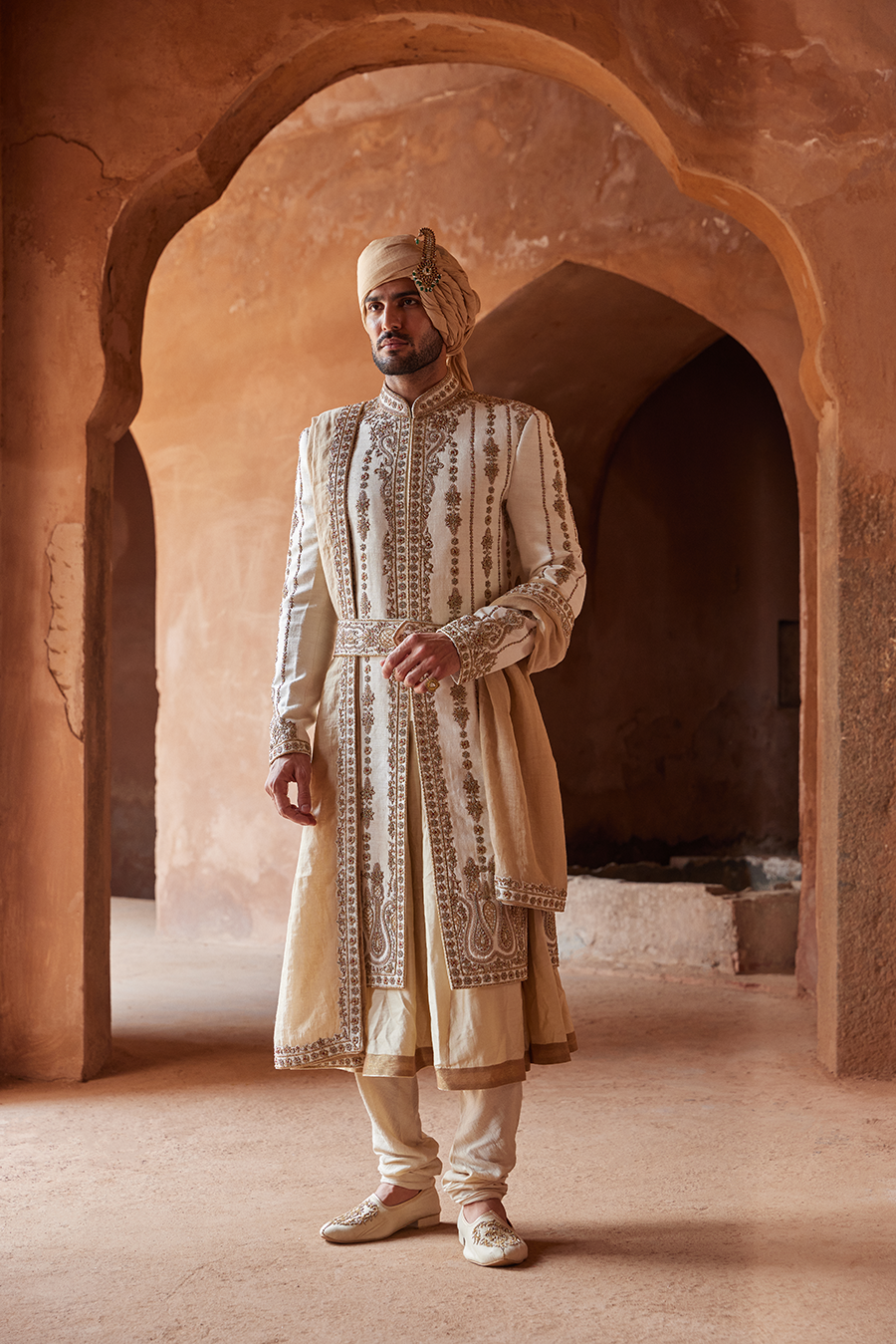 Ivory Zardozi Matka Silk Sherwani (3-Piece) - Image 2