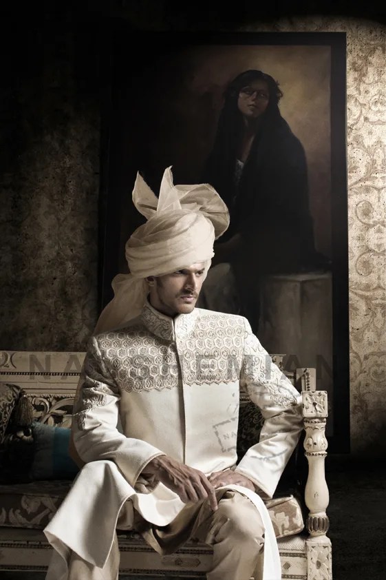 Ivory Geometric Embroidered Silk-Blend Sherwani (2-Piece) - Image 2