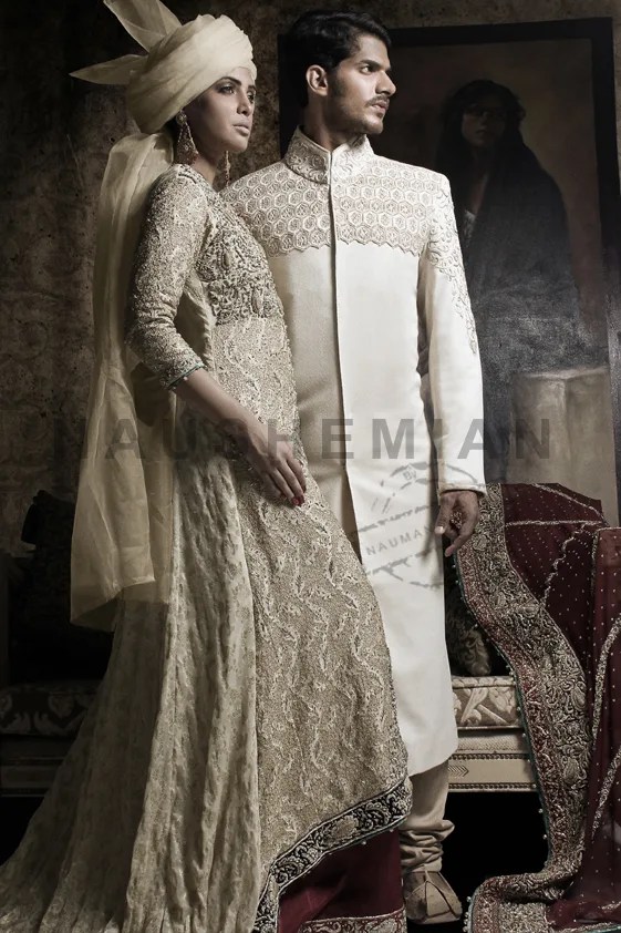 Ivory Geometric Embroidered Silk-Blend Sherwani (2-Piece) - Image 3
