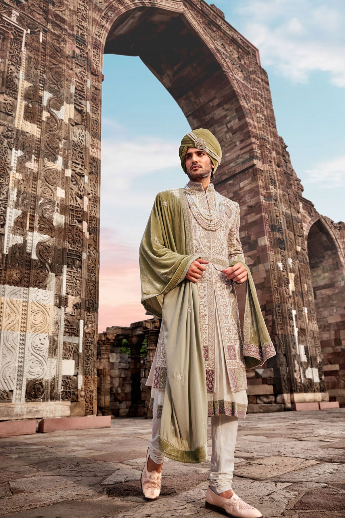 Ivory Zari Embroidered Silk & Velvet Sherwani (3-Piece) - Image 3