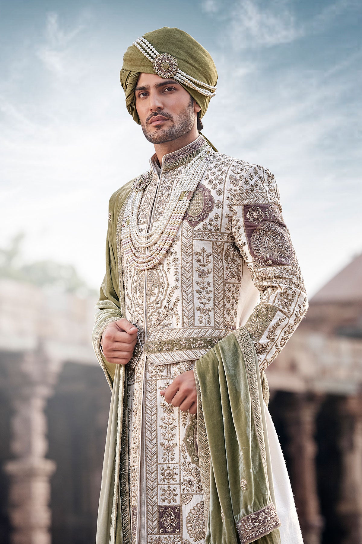 Ivory Zari Embroidered Silk & Velvet Sherwani (3-Piece) - Image 4