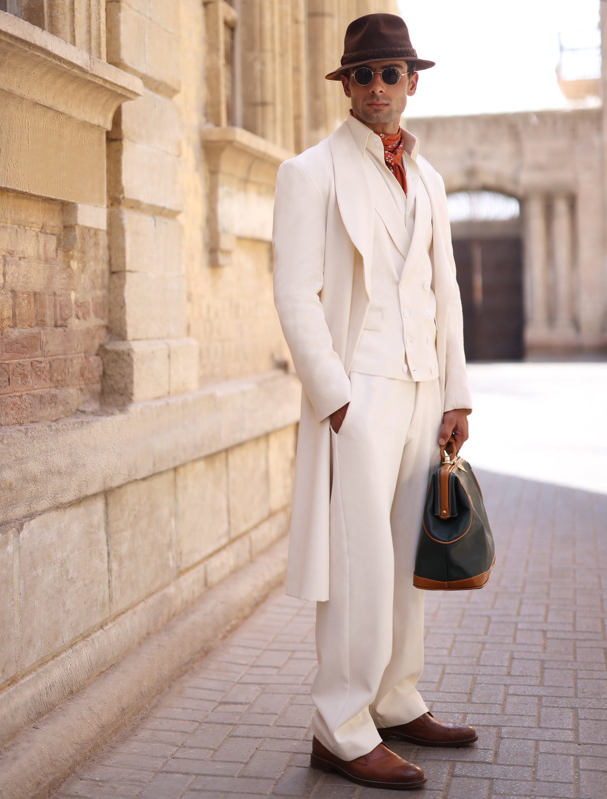 Off-White Wool 3-Piece Overcoat Suit - Image 3