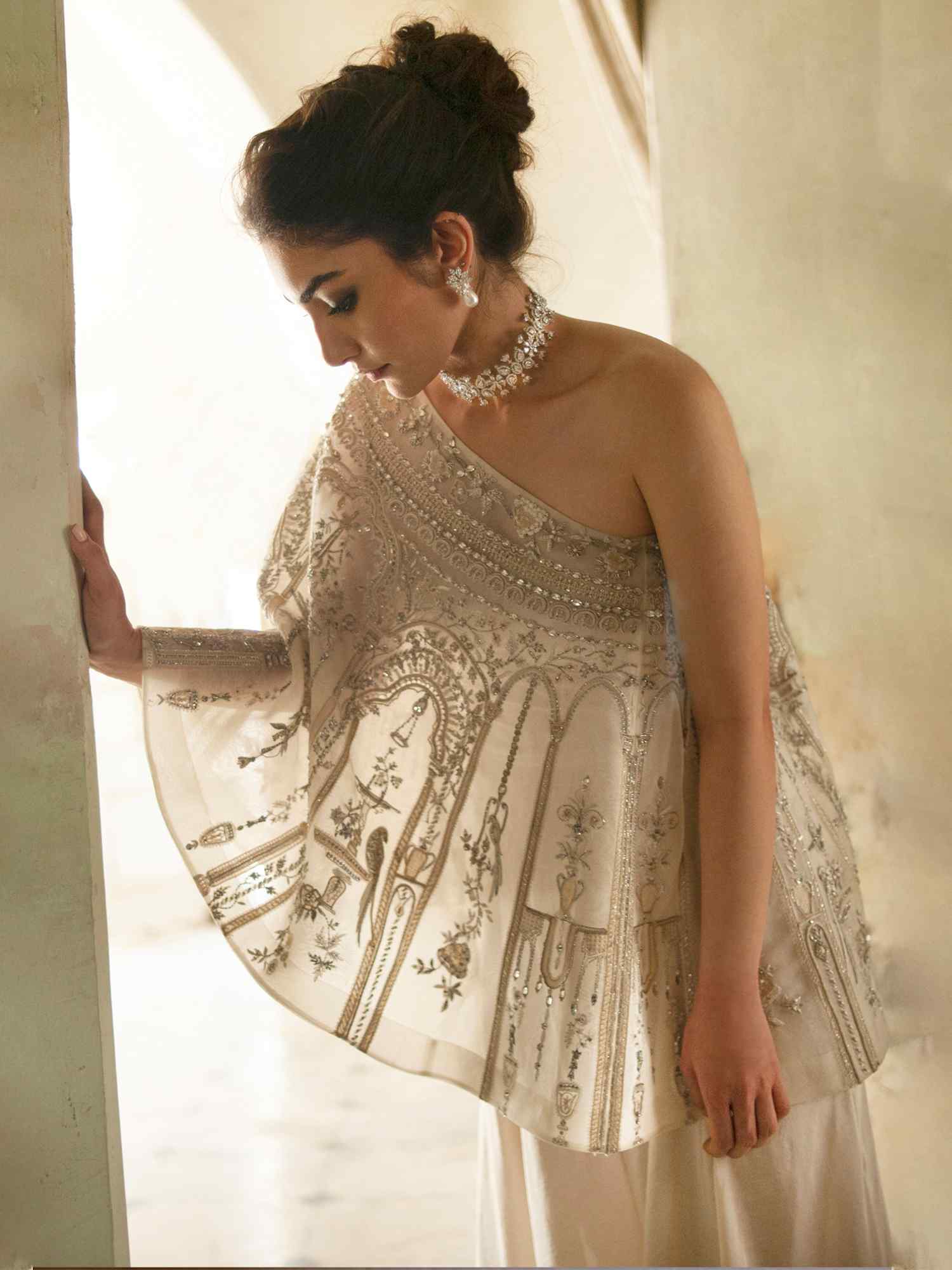 Pakistani Ivory Hand-Embroidered Organza Silk Top with Pants (2-Piece) - Image 2