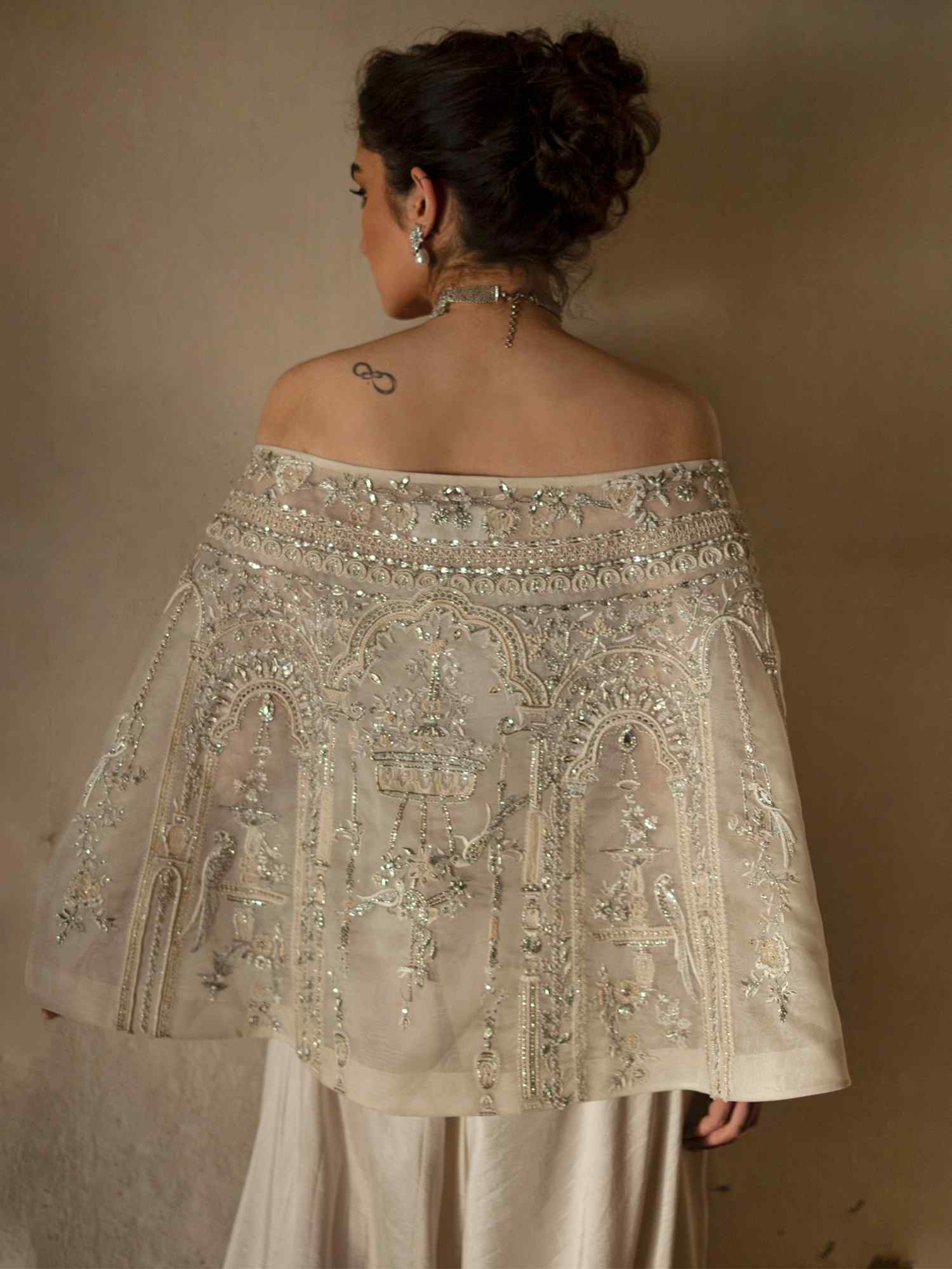 Pakistani Ivory Hand-Embroidered Organza Silk Top with Pants (2-Piece) - Image 3
