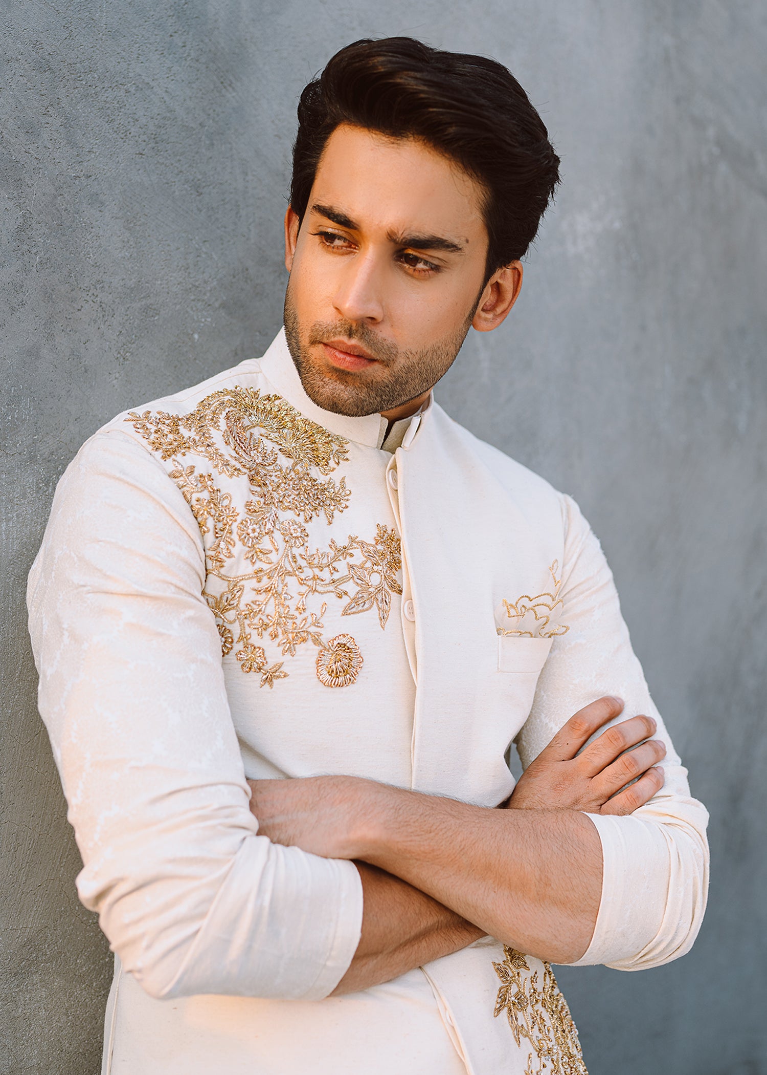 Ivory Zardozi Karandi Waistcoat (3-Piece) - Image 2