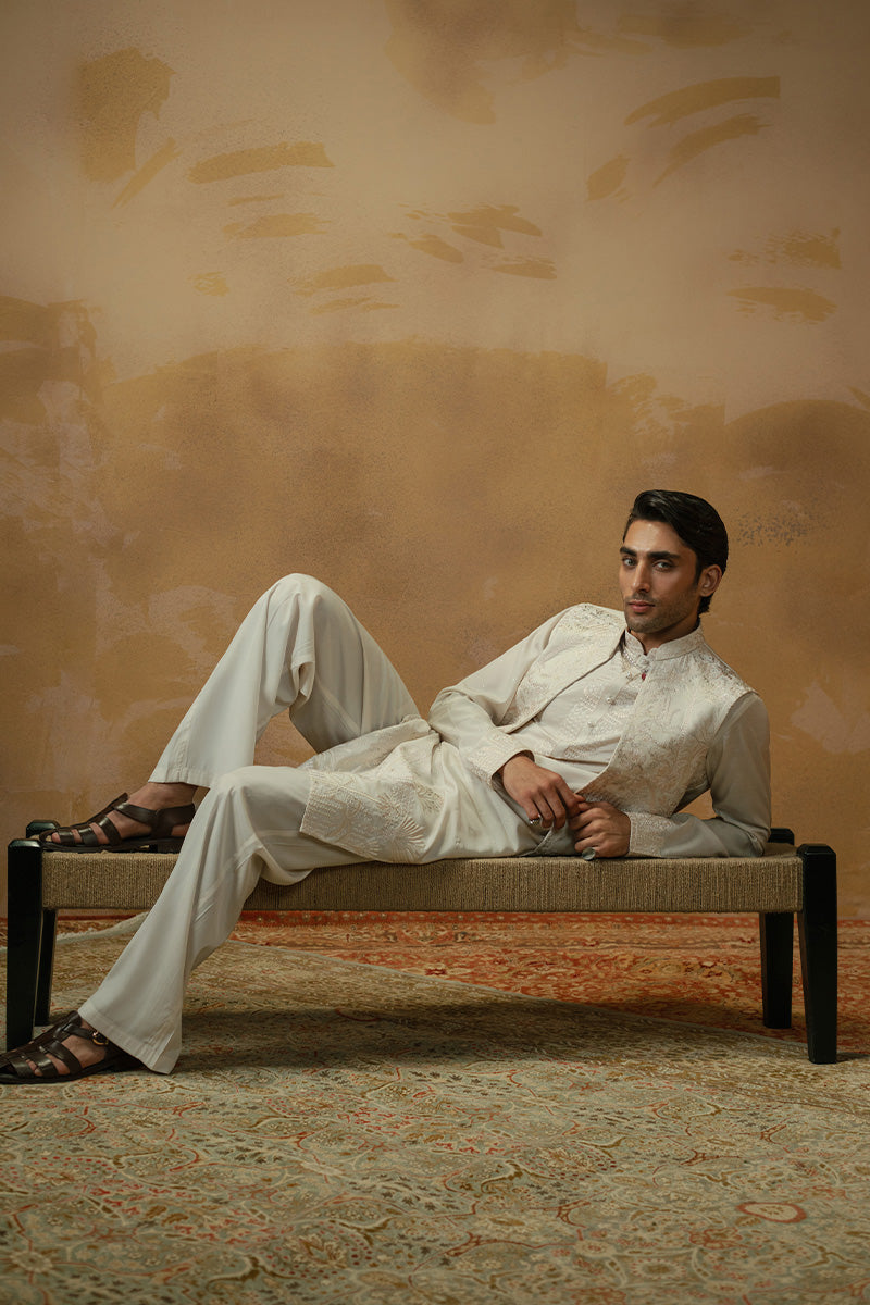 Ivory Embroidered Blended Silk Waistcoat Kurta (3-Piece) - Image 6