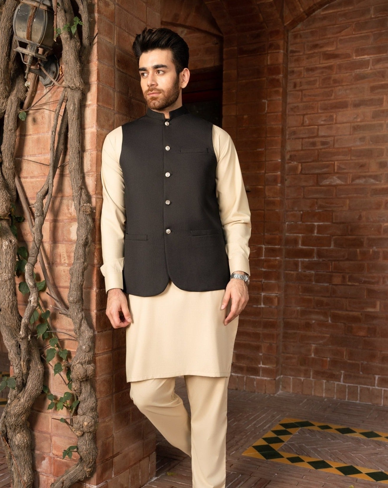 Ivory Blended Kurta Trouser with Black Waistcoat (3-Piece) - Image 4