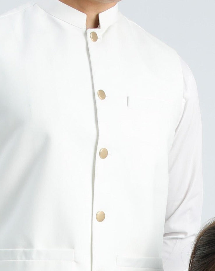 Ivory Blended Waistcoat Kurta Set (3-Piece) - Image 4