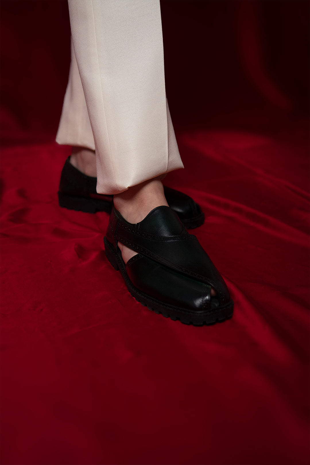 Off-White Embroidered Brocade Waistcoat Kurta Set (3-Piece) - Image 8