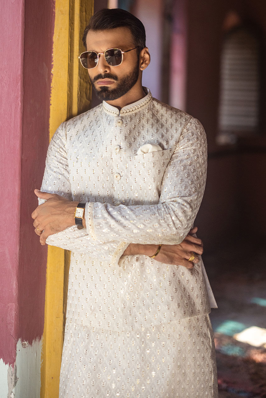 Ivory White Chikan Kari Sequin Kurta with Waistcoat (3-Piece) - Image 2