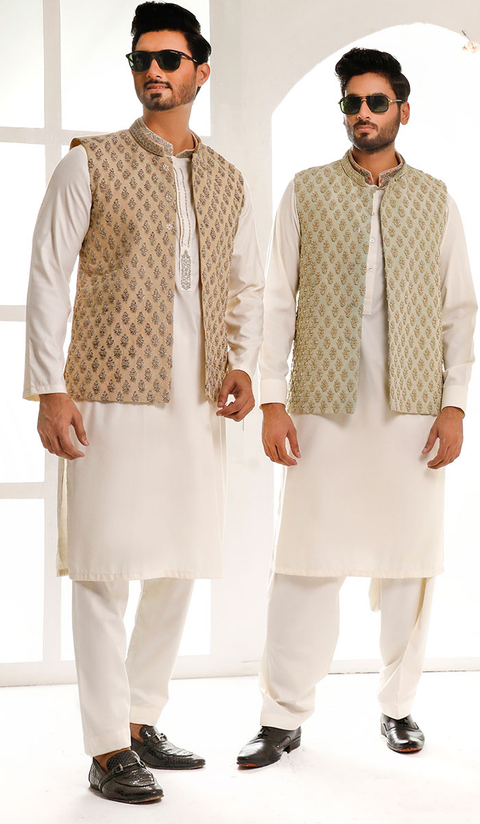 Off-White Hand-Embroidered Cotton Waistcoat Kurta (3-Piece) - Image 1