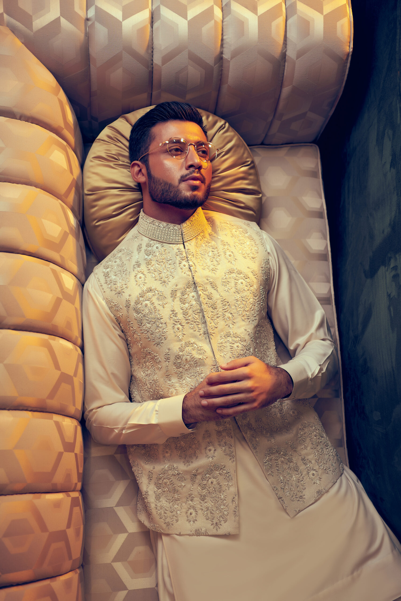 Ivory White Embroidered Cotton-Silk Waistcoat Kurta (3-Piece) - Image 1