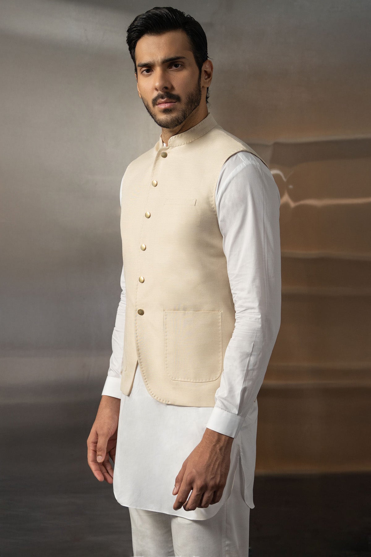 Off-White Handloomed Waistcoat Kurta Set (3-Piece) - Image 1