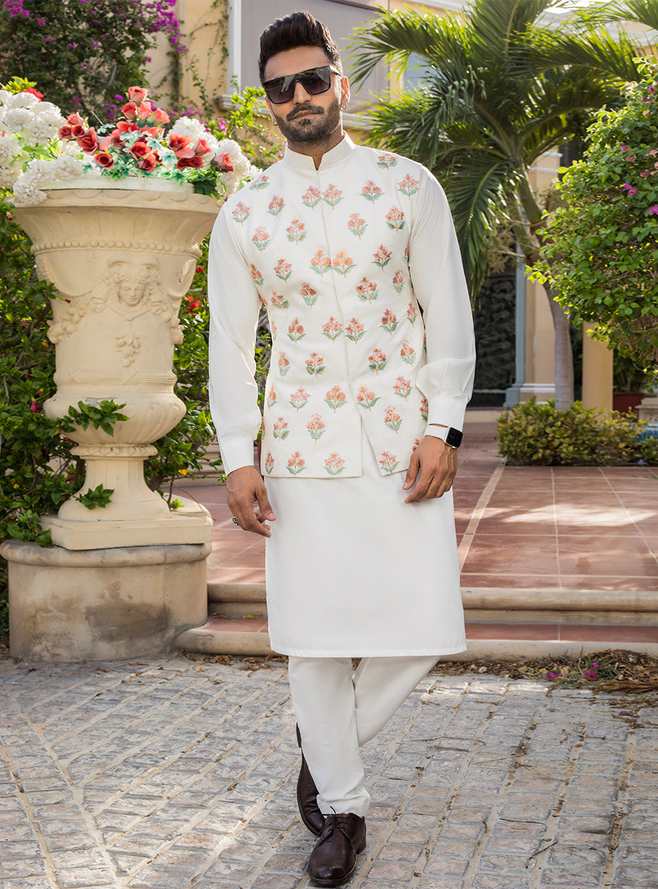 Ivory Embroidered Jacquard Waistcoat Kurta Set (3-Piece) - Image 3