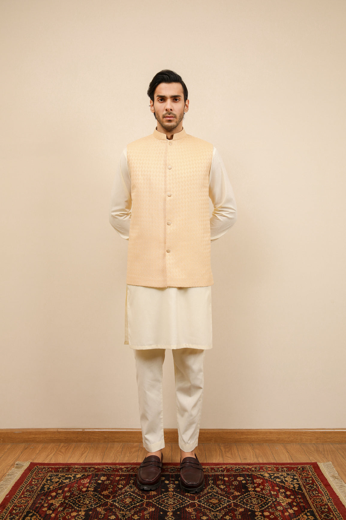 Off White Jamawar Waistcoat Kurta Set (3-Piece) - Image 2
