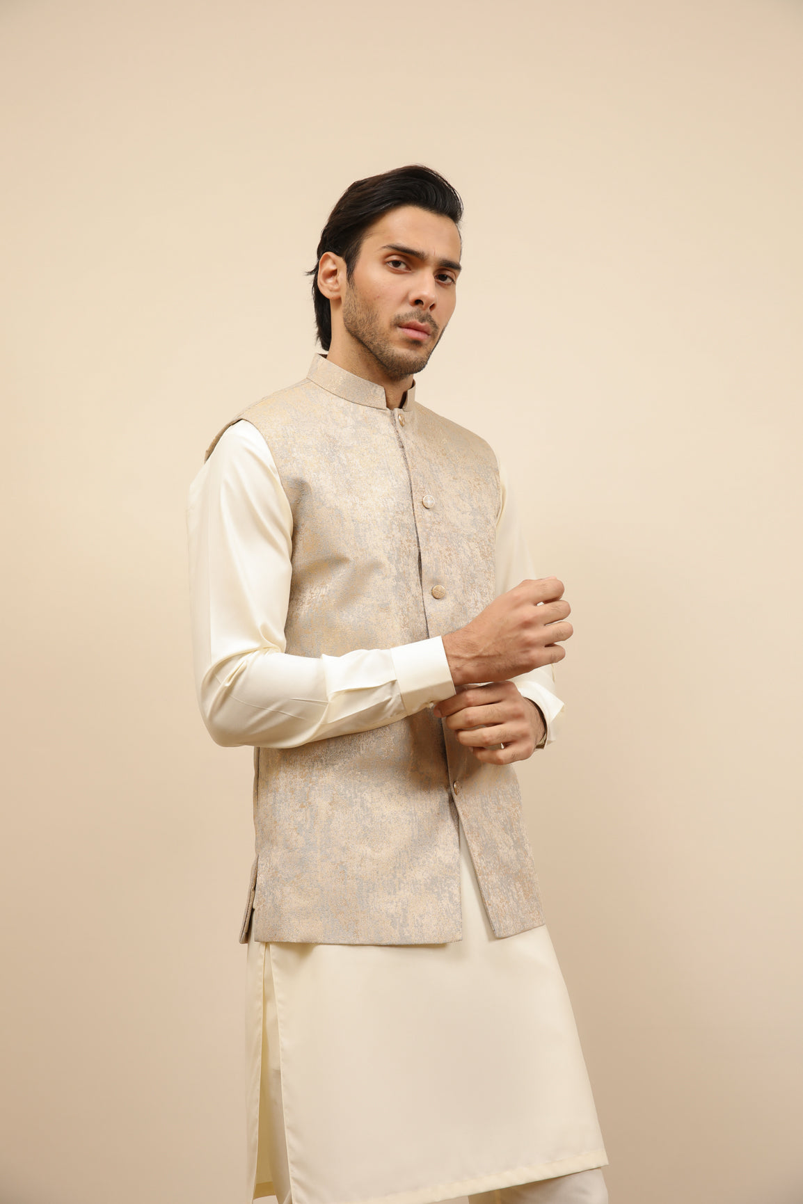 Off-White Jamawar Waistcoat Kurta Trouser (3-Piece) - Image 6