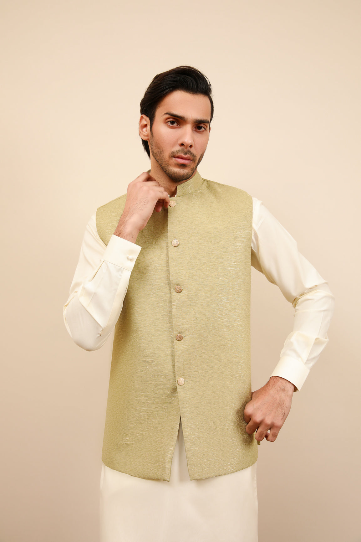 Off-White Jamawar Waistcoat Kurta Set (3-Piece) - Image 7