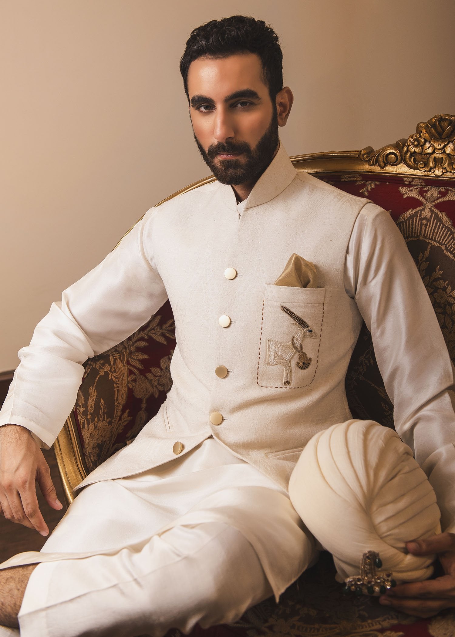 Ivory Resham Embroidered Karandi Waistcoat Kurta (3-Piece) - Image 3