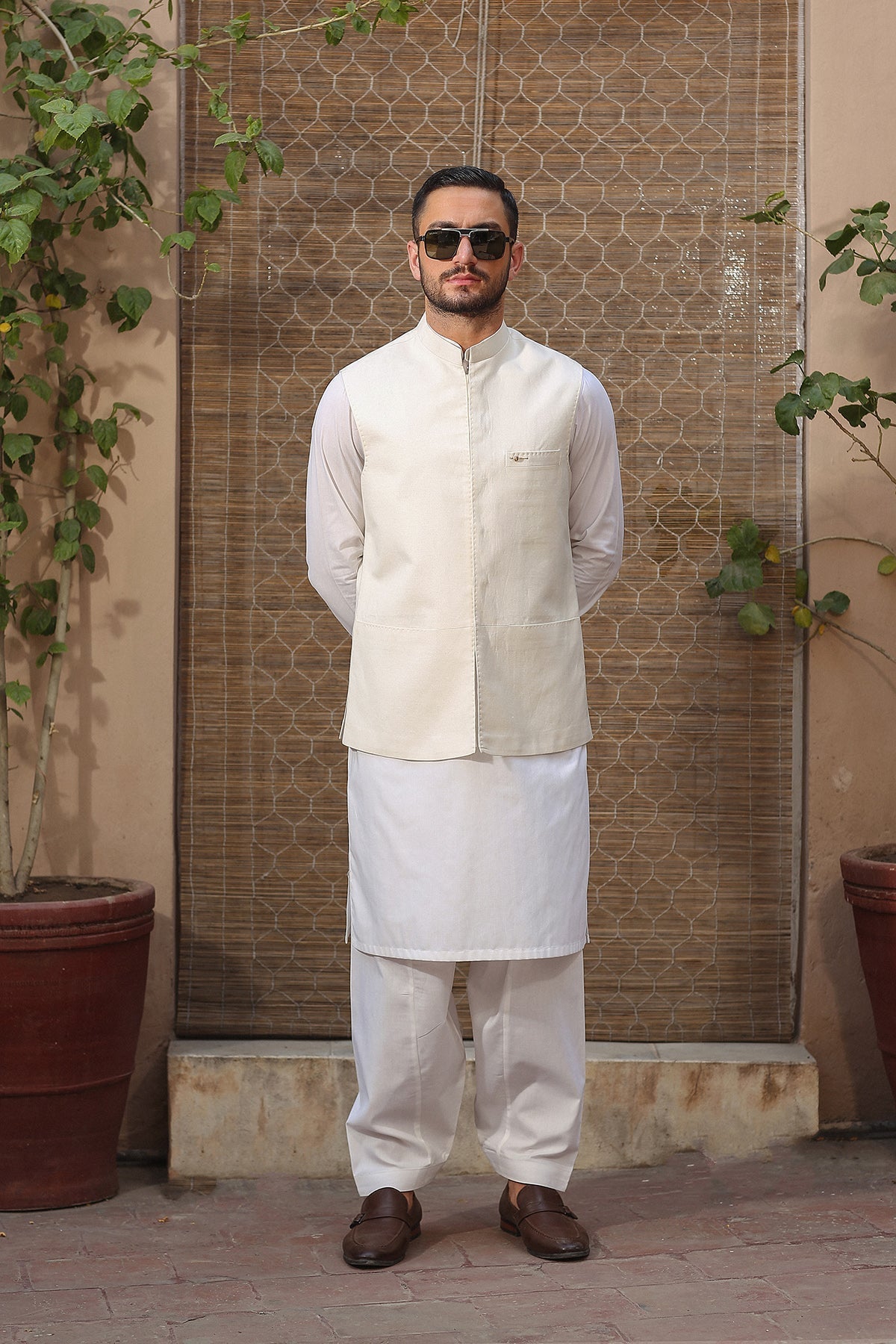 Off-White Karandi Waistcoat with Mandarin Collar (3-Piece) - Image 1