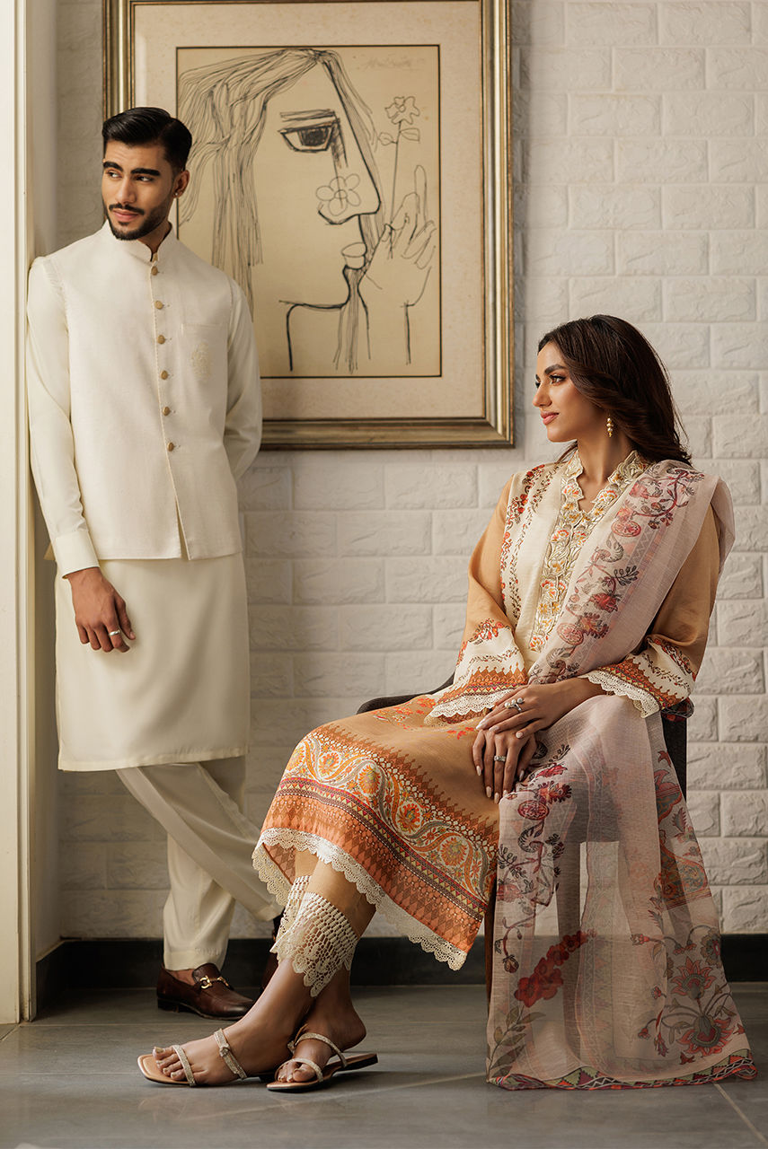 Off-White Embroidered Khaddar Waistcoat (1-Pc) - Image 6