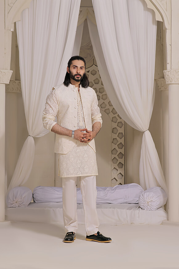 Ivory Embroidered Khaddi Cotton Waistcoat Kurta (3-Piece) - Image 4