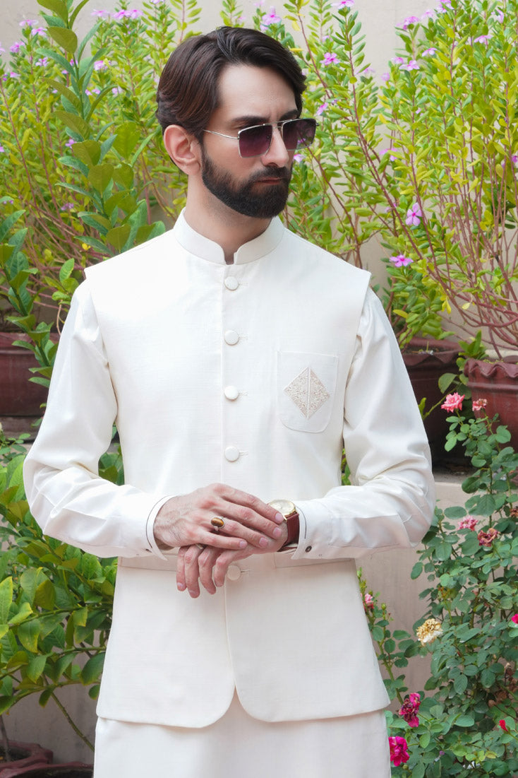Off-White Embroidered Poly Viscose Waistcoat (3-Piece) - Image 3