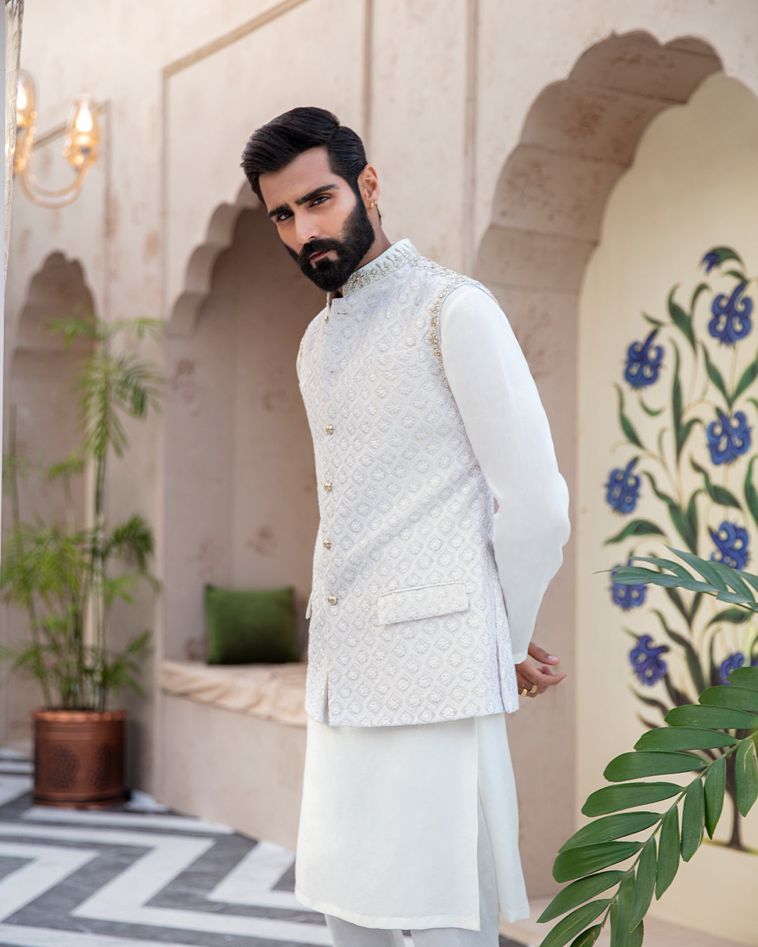 Off White Geometric Embroidered Waistcoat Kurta (3-Piece) - Image 2