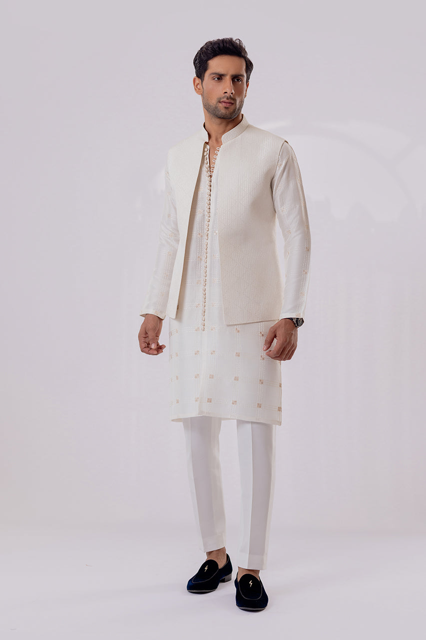Off-White Geometric Embroidered Raw Silk Kurta Set (3-Piece) - Image 5